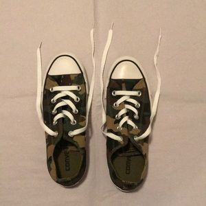 Camo converse all star sneakers
